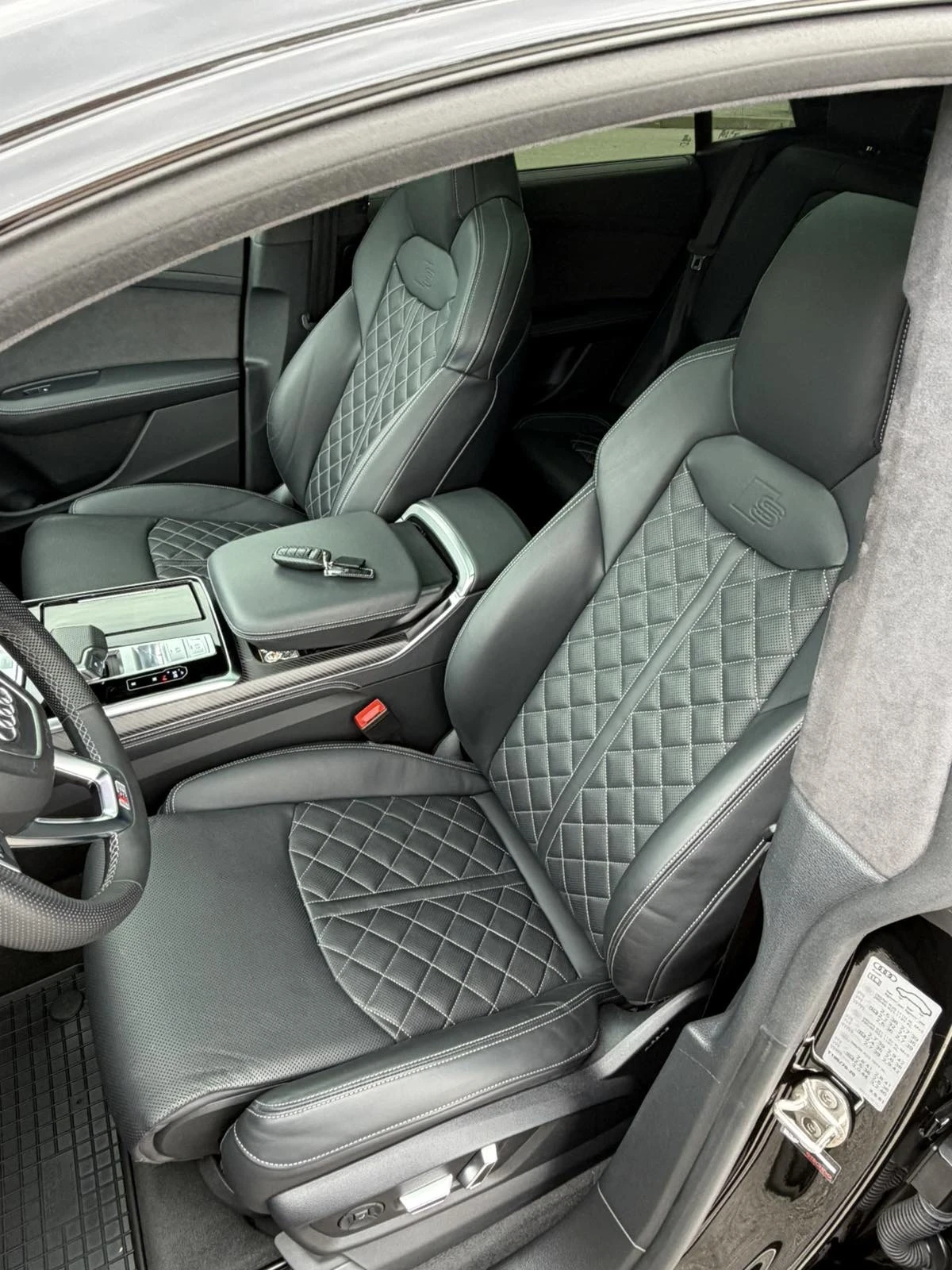 Audi SQ8 4.0TFSI/Bang&Olufsen/3D ������/���������/��������� | Mobile.bg � ����������� 11