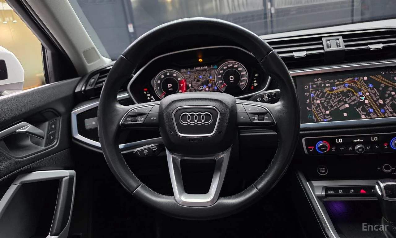 Audi Q3 Sportback 40TFSI* MATRIX* S* LINE* ДИСТРОНИК* КАМЕРА* , снимка 7 - Автомобили и джипове - 55444777