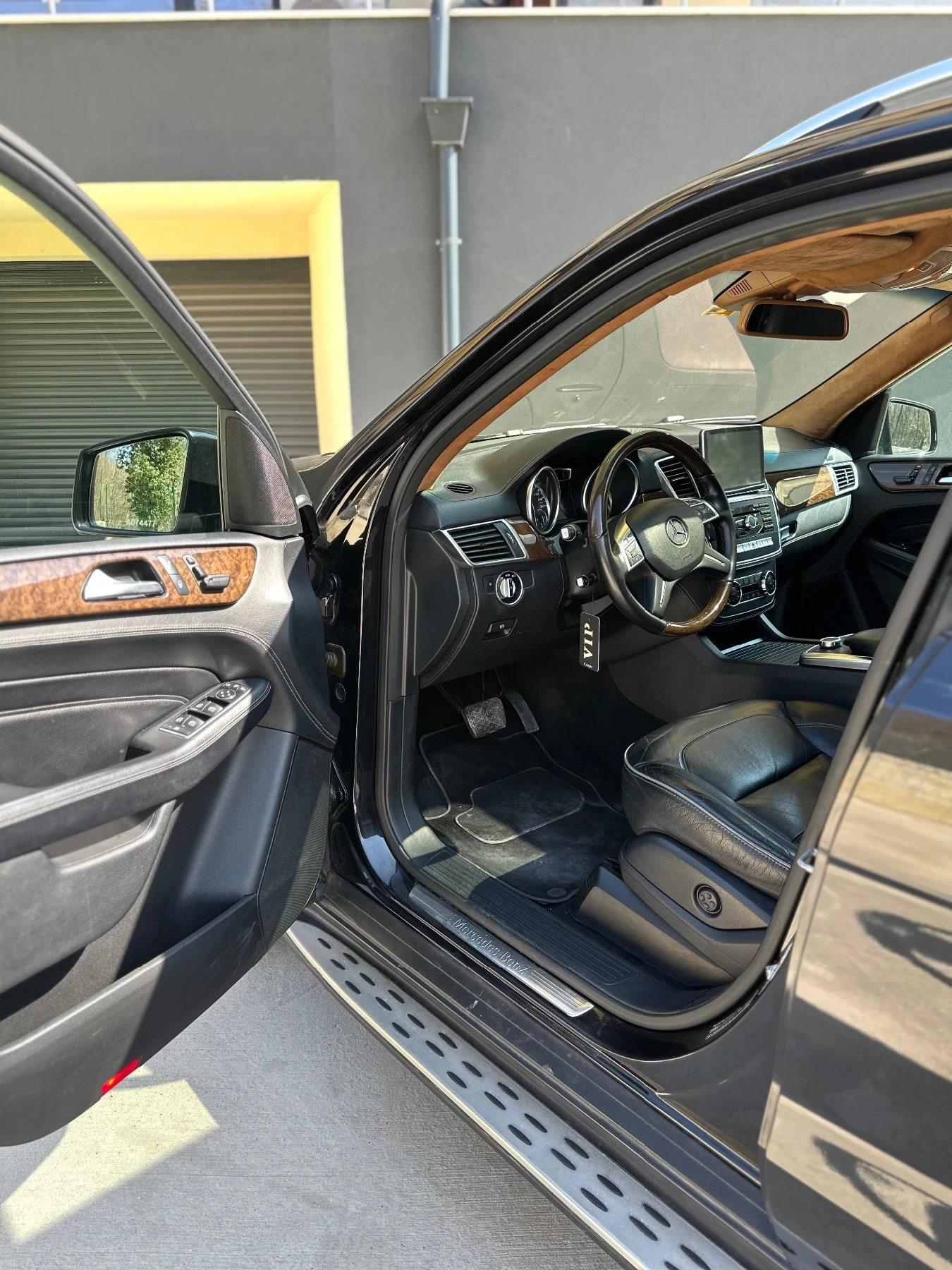Mercedes-Benz ML 350 Sport, снимка 6 - Автомобили и джипове - 55790047
