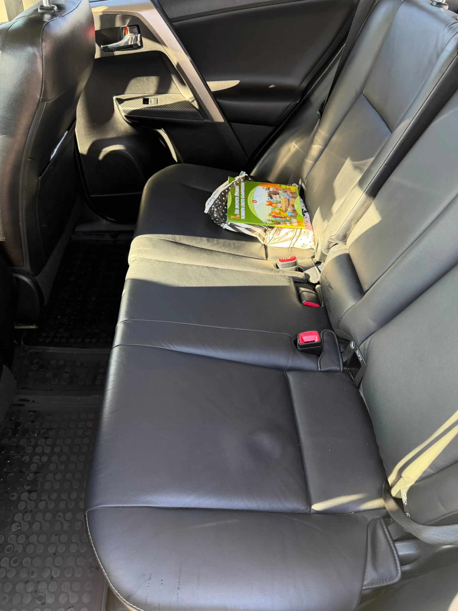 Toyota Rav4 RAV 4   4x4 2.2 , снимка 7 - Автомобили и джипове - 56354574