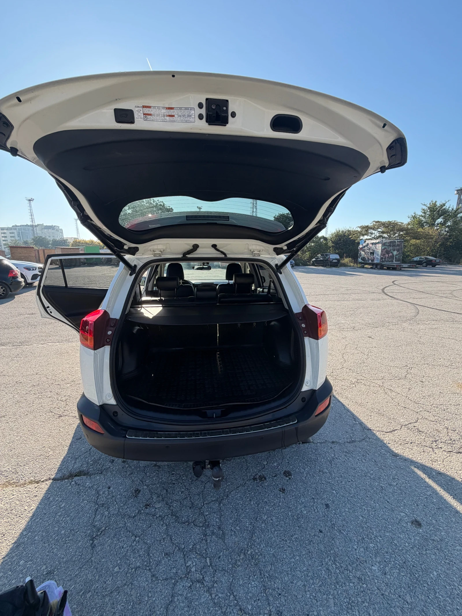Toyota Rav4 RAV 4   4x4 2.2 , снимка 11 - Автомобили и джипове - 56354574