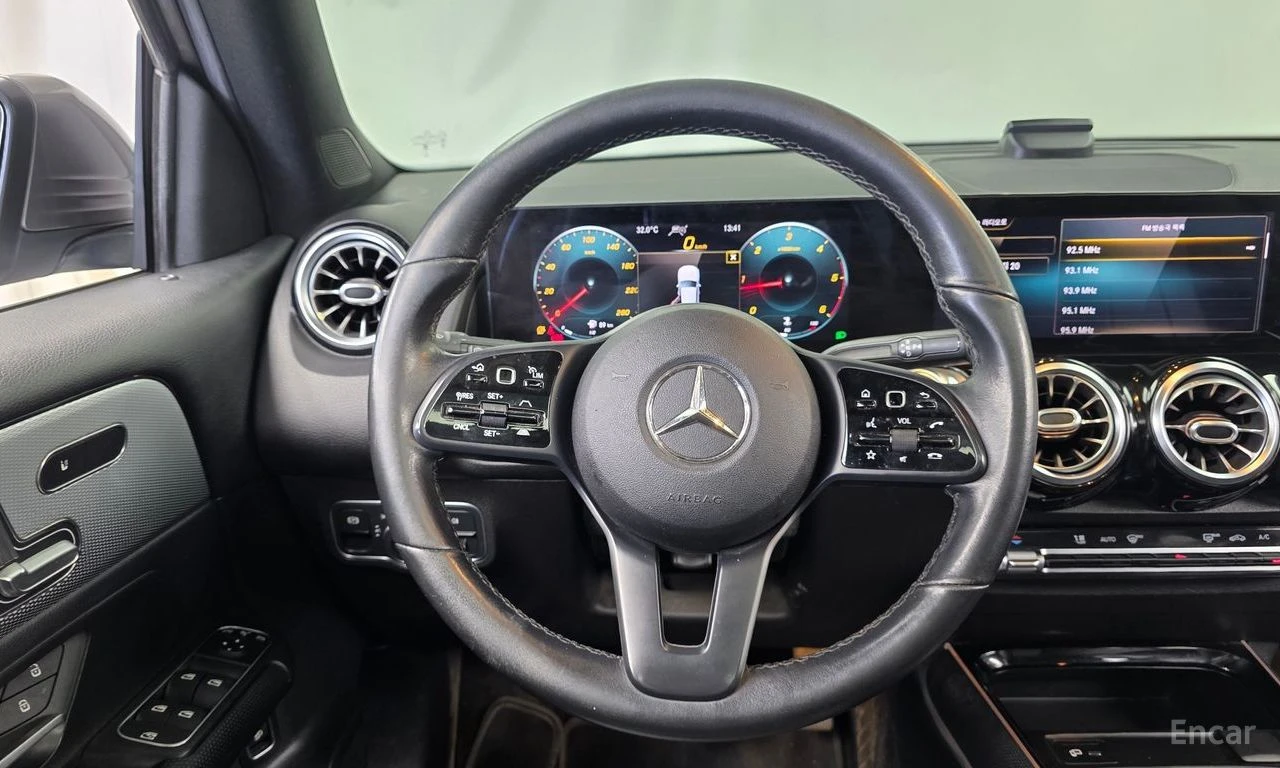 Mercedes-Benz GLB GLB200 d | Mobile.bg � ����������� 13