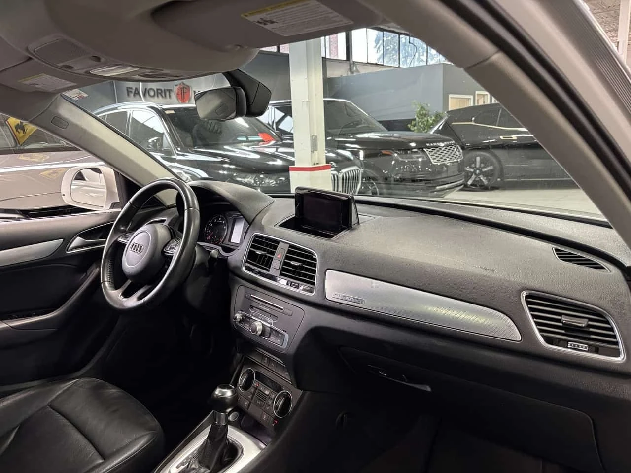 Audi Q3 * 2.0 TFSI Progressiv| QUATTRO| TIPTRONIC| LEATHER | Mobile.bg � ����������� 12