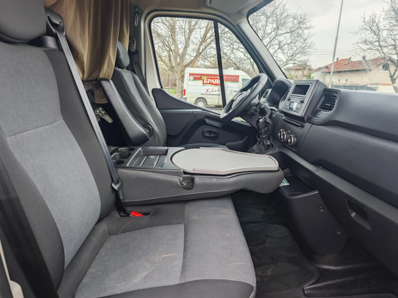 Renault Master 2.3 DCI L3H3 136 HP, снимка 13 - Бусове и автобуси - 52409673