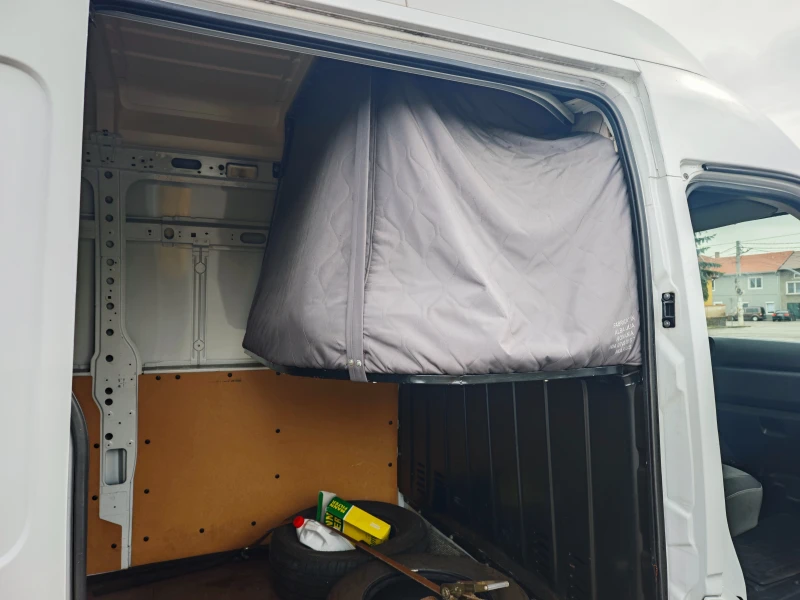 Renault Master 2.3 DCI L3H3 136 HP, снимка 8 - Бусове и автобуси - 52409673