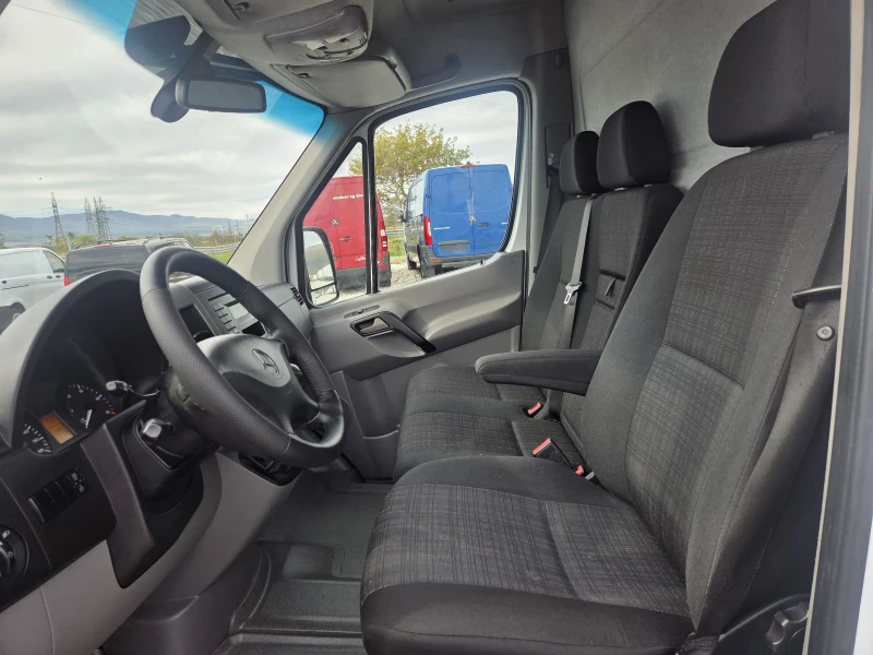 Mercedes-Benz Sprinter 316 CDI, ХЛАДИЛЕН, Темпомат, Климатик, снимка 9 - Бусове и автобуси - 52177242