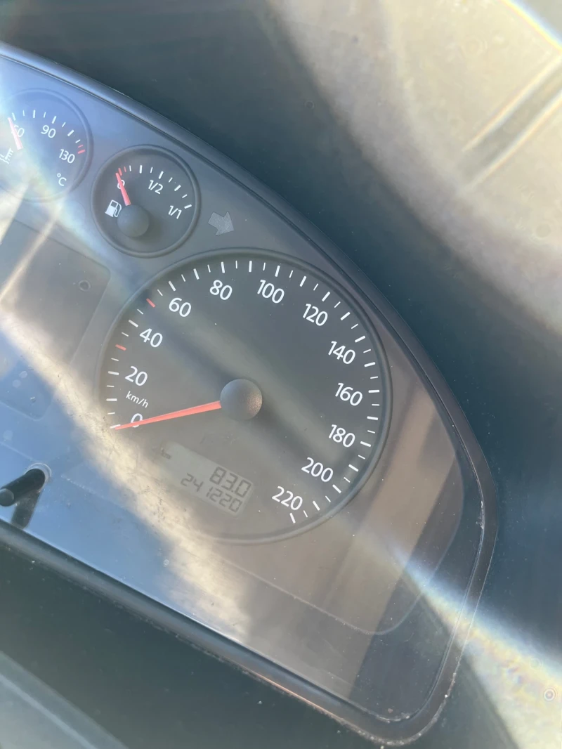 VW Transporter, снимка 12 - Бусове и автобуси - 52224037