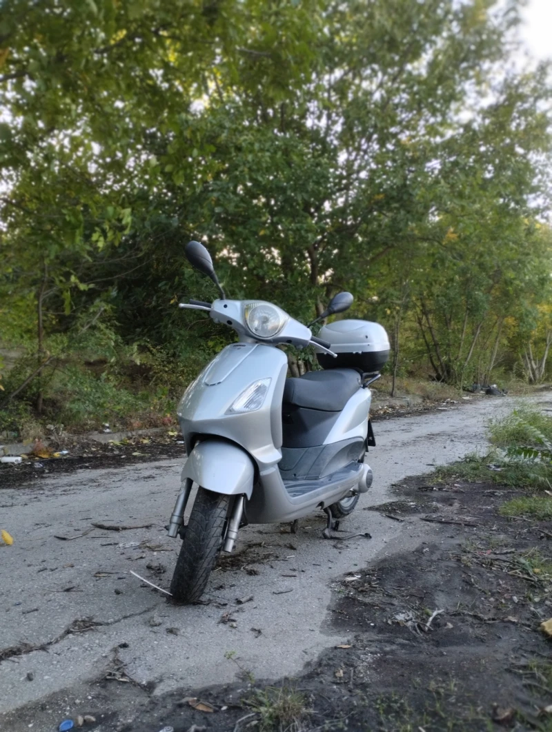 Piaggio Fly 125, снимка 6 - Мотоциклети и мототехника - 52806054