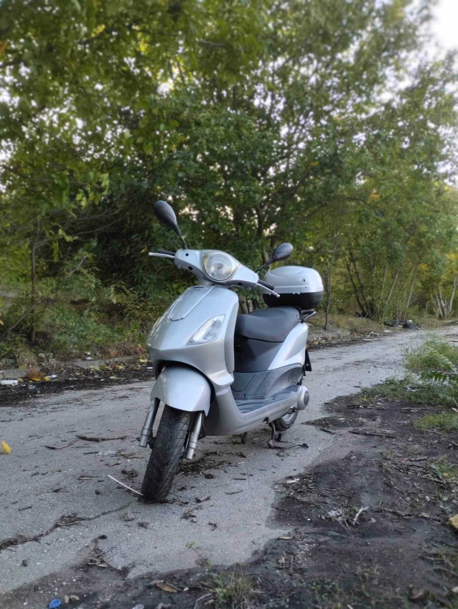 Piaggio Fly 125 - изображение 6