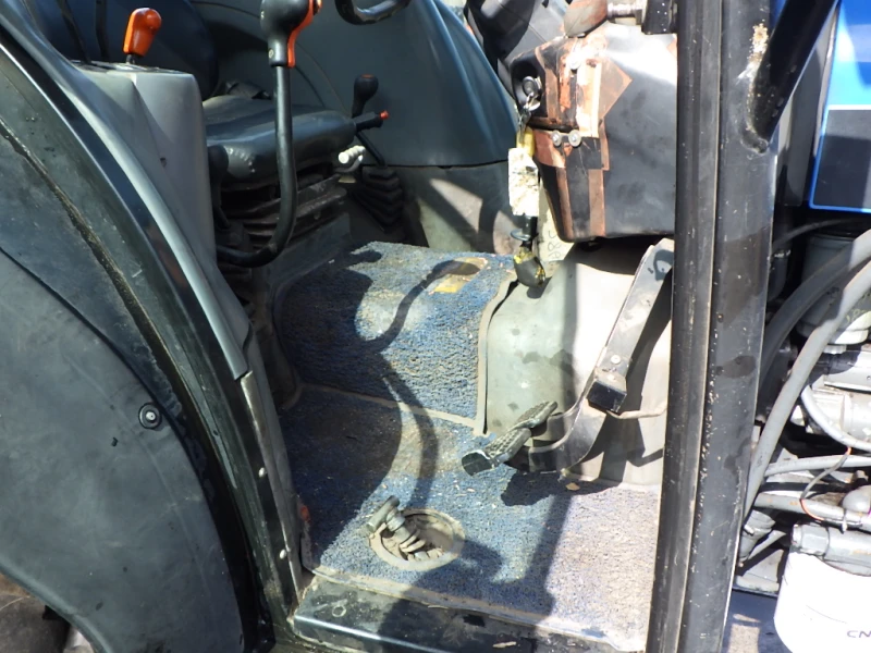Трактор New Holland TN65S-946S, снимка 4 - Селскостопанска техника - 53019637