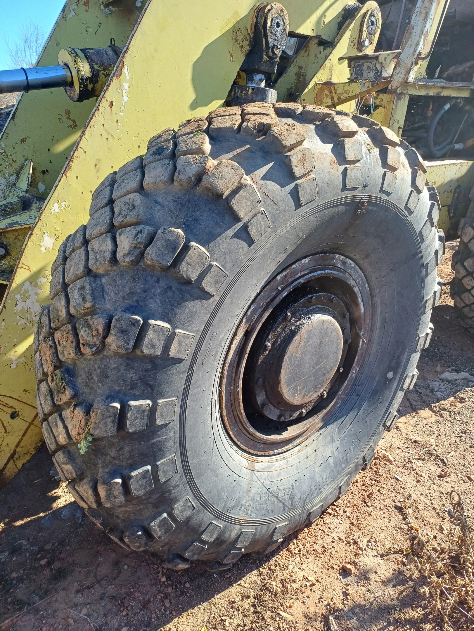   L 200 | Mobile.bg   3