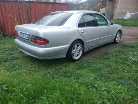 Mercedes-Benz E 320, снимка 6