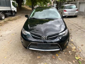 Toyota Auris 1.4 D4D, снимка 2