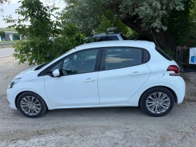 Peugeot 208 1.2, снимка 9
