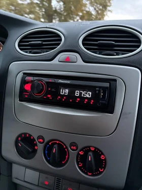 Ford Focus 1.6 бензин , снимка 10
