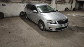 Skoda Octavia 86000 км, Кожа, Нави, Камери, снимка 2