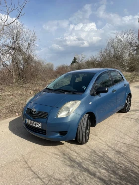 Обява за продажба на Toyota Yaris 1.0i, обслужена, каско, климатик, перфектна ~7 300 лв. - изображение 1 | Auto.bg Обява за продажба на Toyota Yaris 1.0i, обслужена, каско, климатик, перфектна ~7 300 лв. - изображение 1