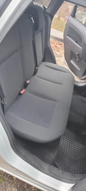 Ford Fiesta | Mobile.bg � ����� ������ 12