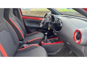 Toyota Aygo X Pulse - 16617 € / 32500.03 лв. - 62441527 6
