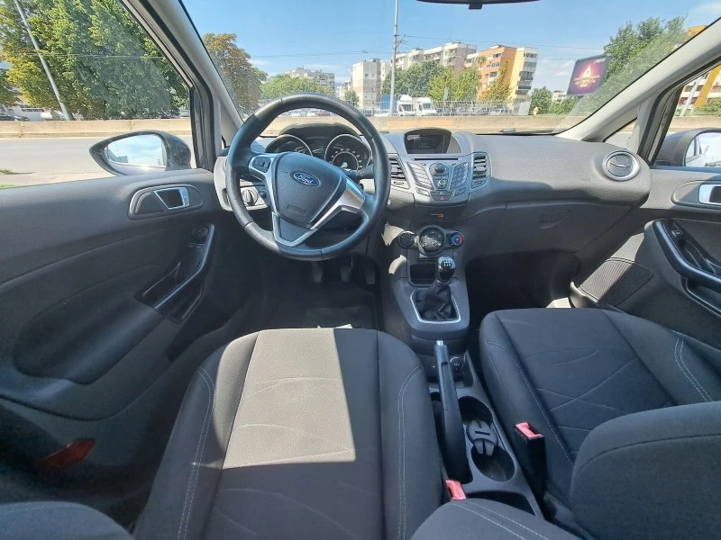 Ford Fiesta, снимка 8 - Автомобили и джипове - 41781943