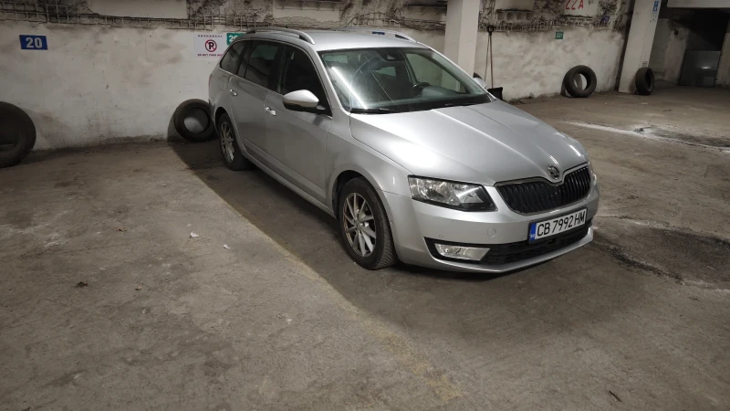 Skoda Octavia 86000 км, Кожа, Нави, Камери, снимка 2 - Автомобили и джипове - 48469821