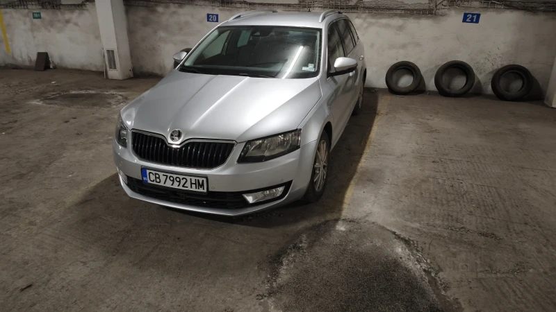 Skoda Octavia 86000 км, Кожа, Нави, Камери, снимка 3 - Автомобили и джипове - 48469821