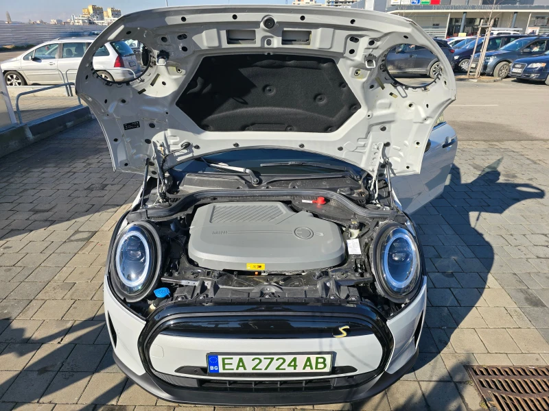 Mini Cooper SE, снимка 13 - Автомобили и джипове - 48630650