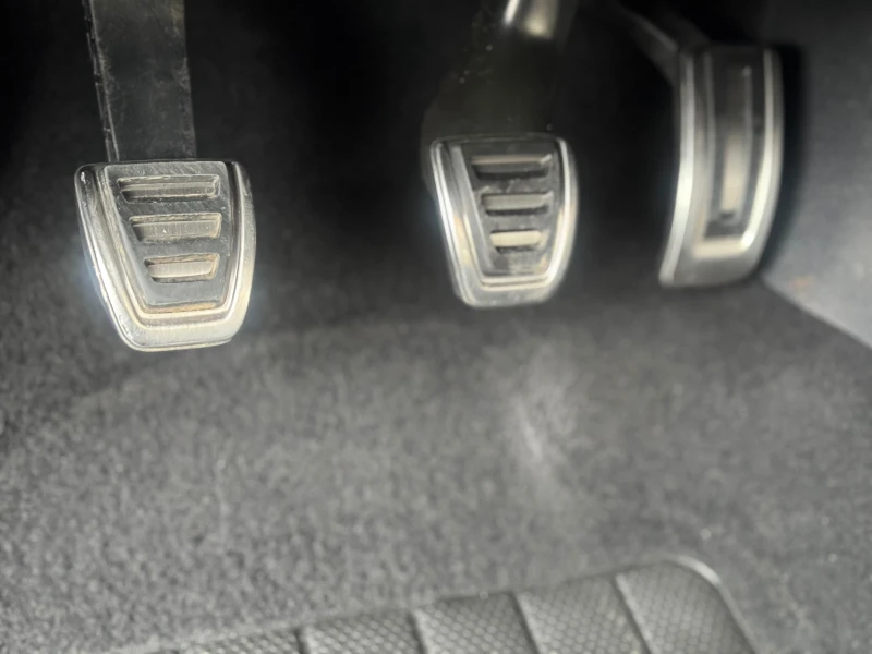 VW Polo 1.6 TDI, снимка 14 - Автомобили и джипове - 50087688