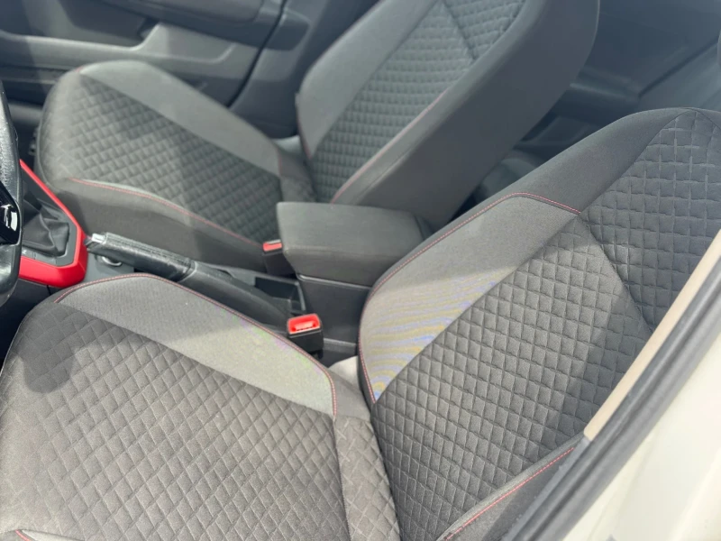 VW Polo 1.6 TDI, снимка 13 - Автомобили и джипове - 50087688