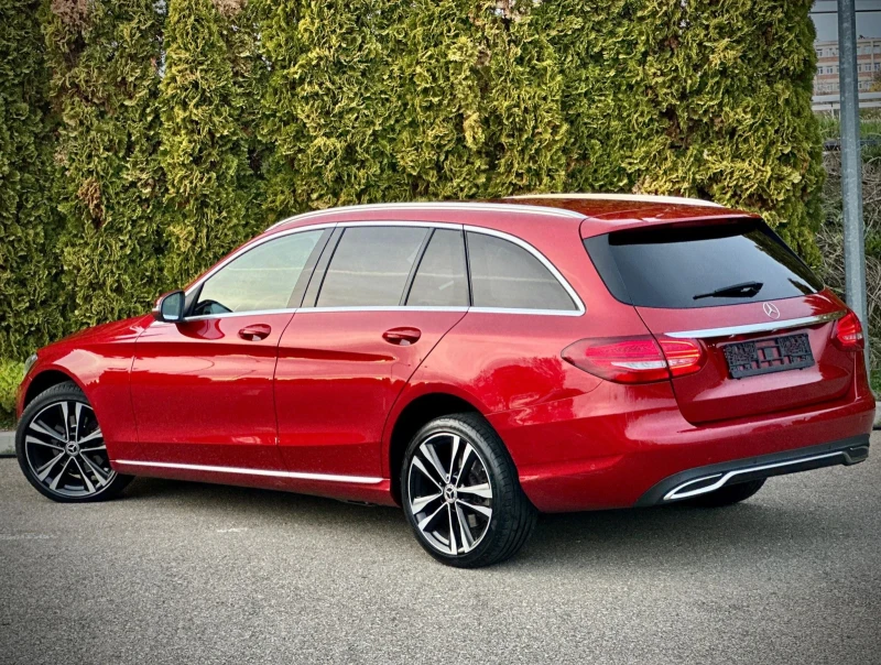 Mercedes-Benz C 220 2.2CDI* 4x4* 9G* Head* UP, снимка 3 - Автомобили и джипове - 52469569