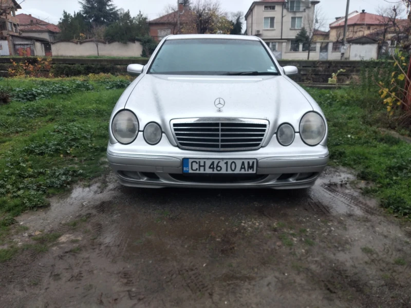 Mercedes-Benz E 320, снимка 2 - Автомобили и джипове - 52648768