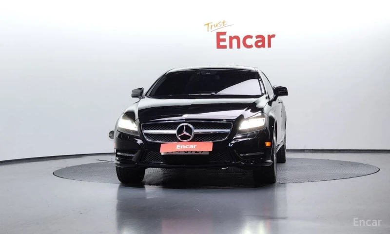 Mercedes-Benz CLS 550, снимка 3 - Автомобили и джипове - 52900127