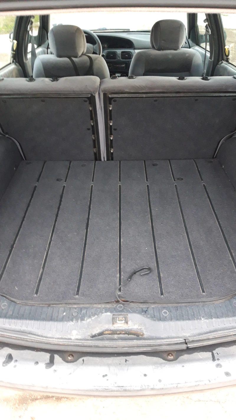 Renault Megane Фейслифт., снимка 5 - Автомобили и джипове - 53101720