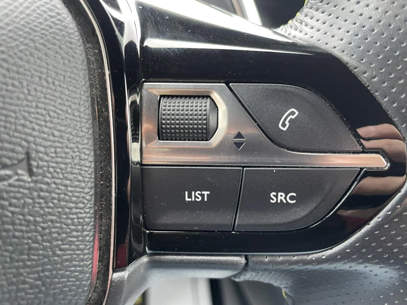 Peugeot 208 GT, снимка 13 - Автомобили и джипове - 53229705