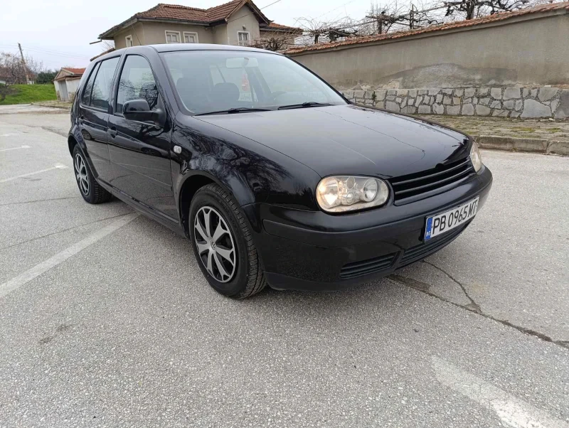 VW Golf 1.9 TDI/110 Клима* * , снимка 10 - Автомобили и джипове - 53423615