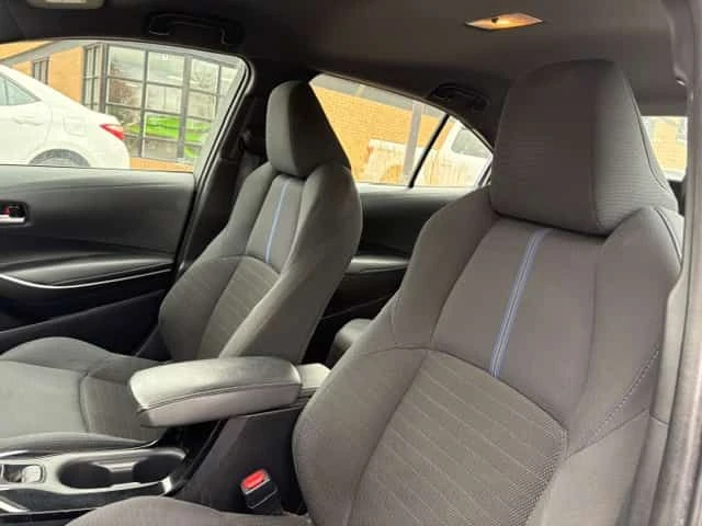 Toyota Corolla * SE CVT * CARFAX * КАМЕРА * ПОДГРЕВИ, снимка 13 - Автомобили и джипове - 53890195