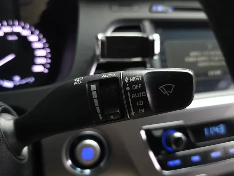 Hyundai Sonata 2.0 HEV PREMIUM, снимка 17 - Автомобили и джипове - 55558191