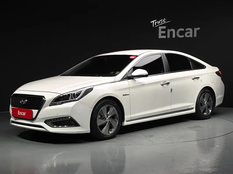 Hyundai Sonata 2.0 HEV PREMIUM