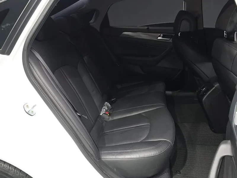 Hyundai Sonata 2.0 HEV PREMIUM, снимка 12 - Автомобили и джипове - 55558191