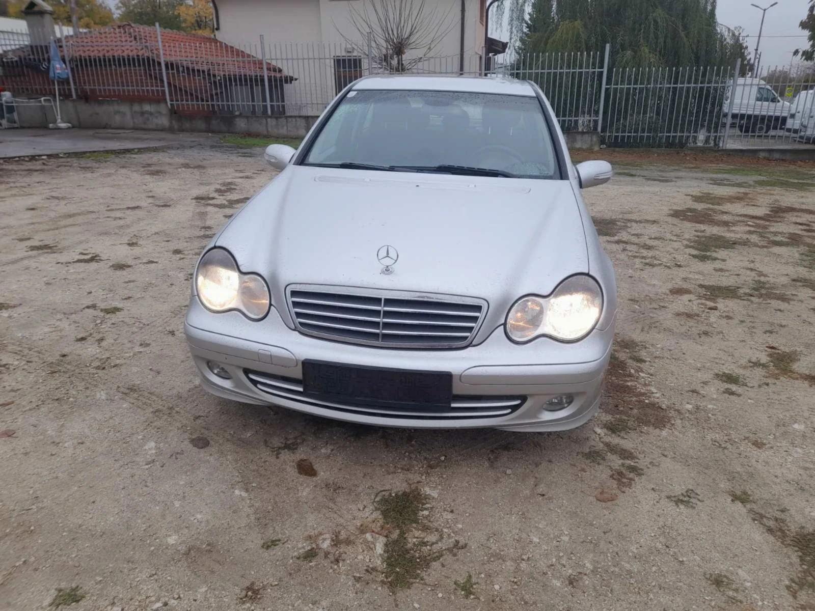 Mercedes-Benz C 220 2.2 CDI - изображение 7