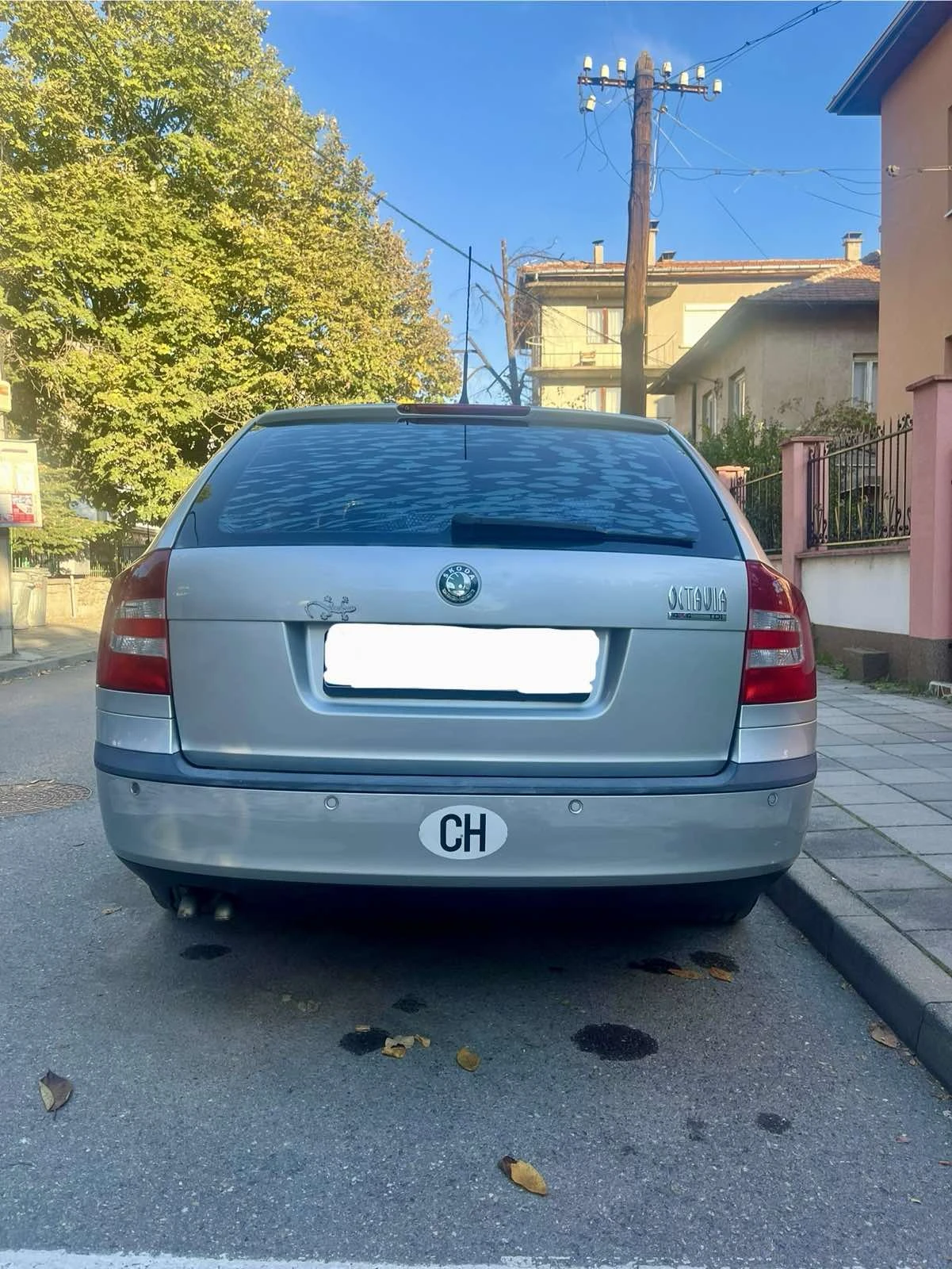 Skoda Octavia 1.9 TDI 4X4 - изображение 4