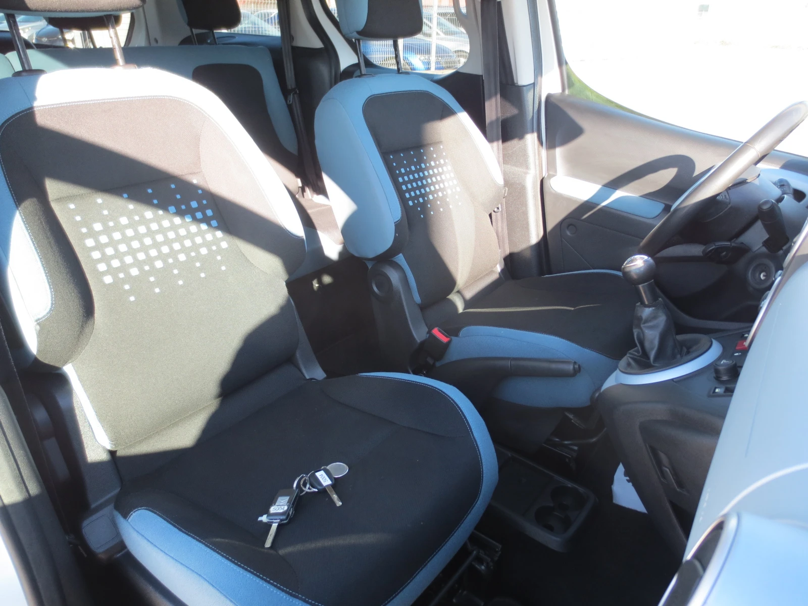 Citroen Berlingo 1.6 HDI  | Mobile.bg — изображение 14