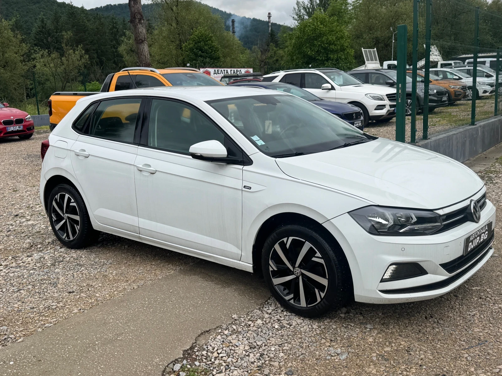 VW Polo 1.6 TDI, снимка 2 - Автомобили и джипове - 50087688