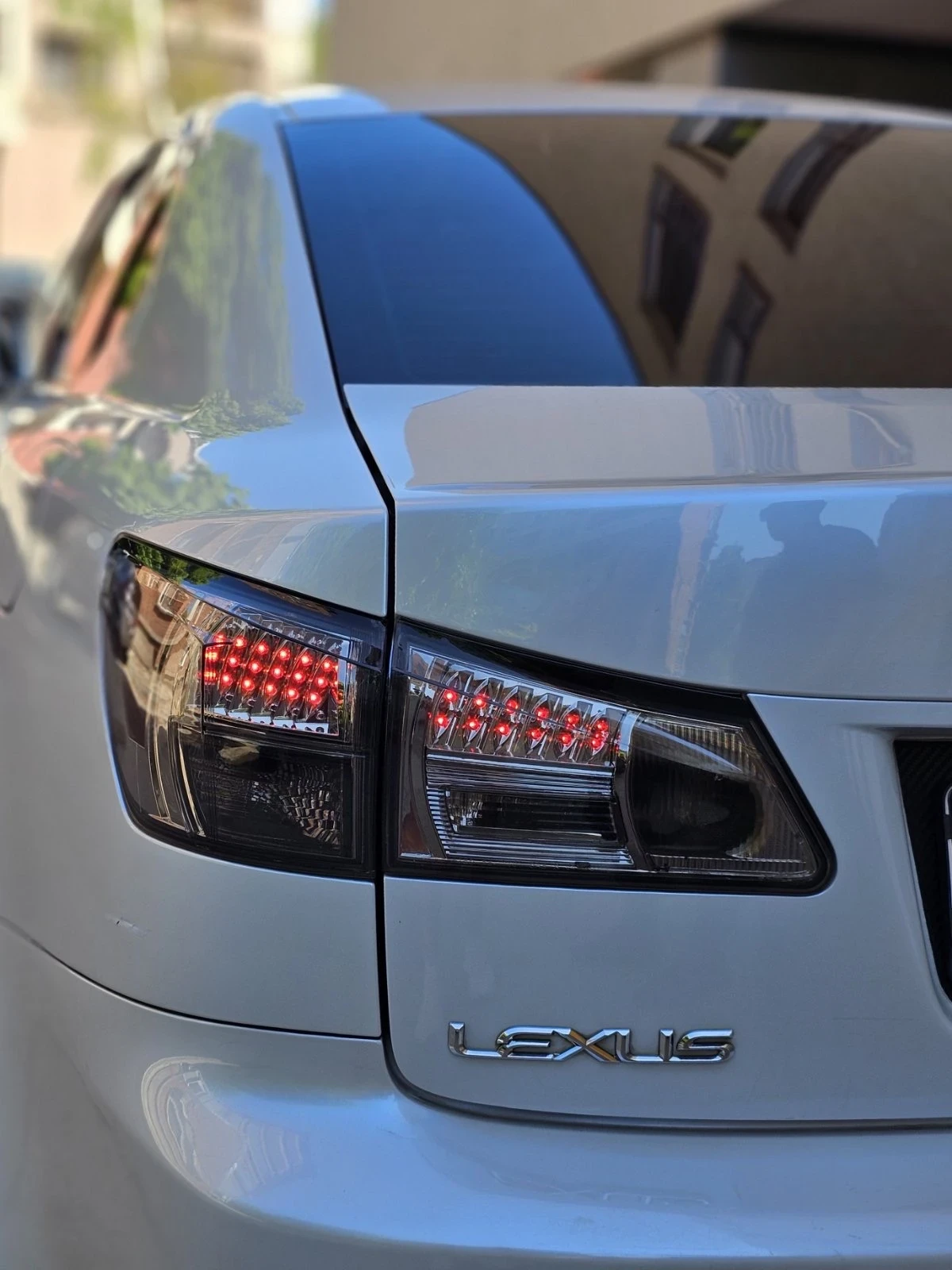 Lexus IS 250  - изображение 6