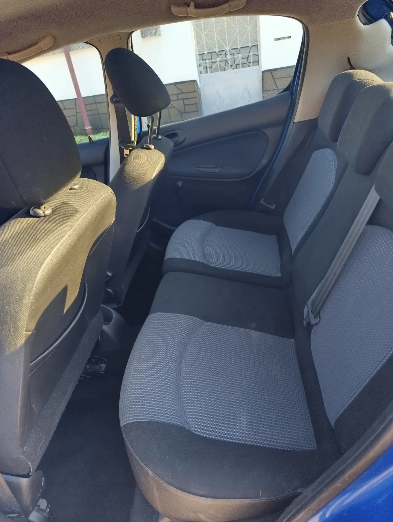 Peugeot 206 1.4HDI - изображение 7