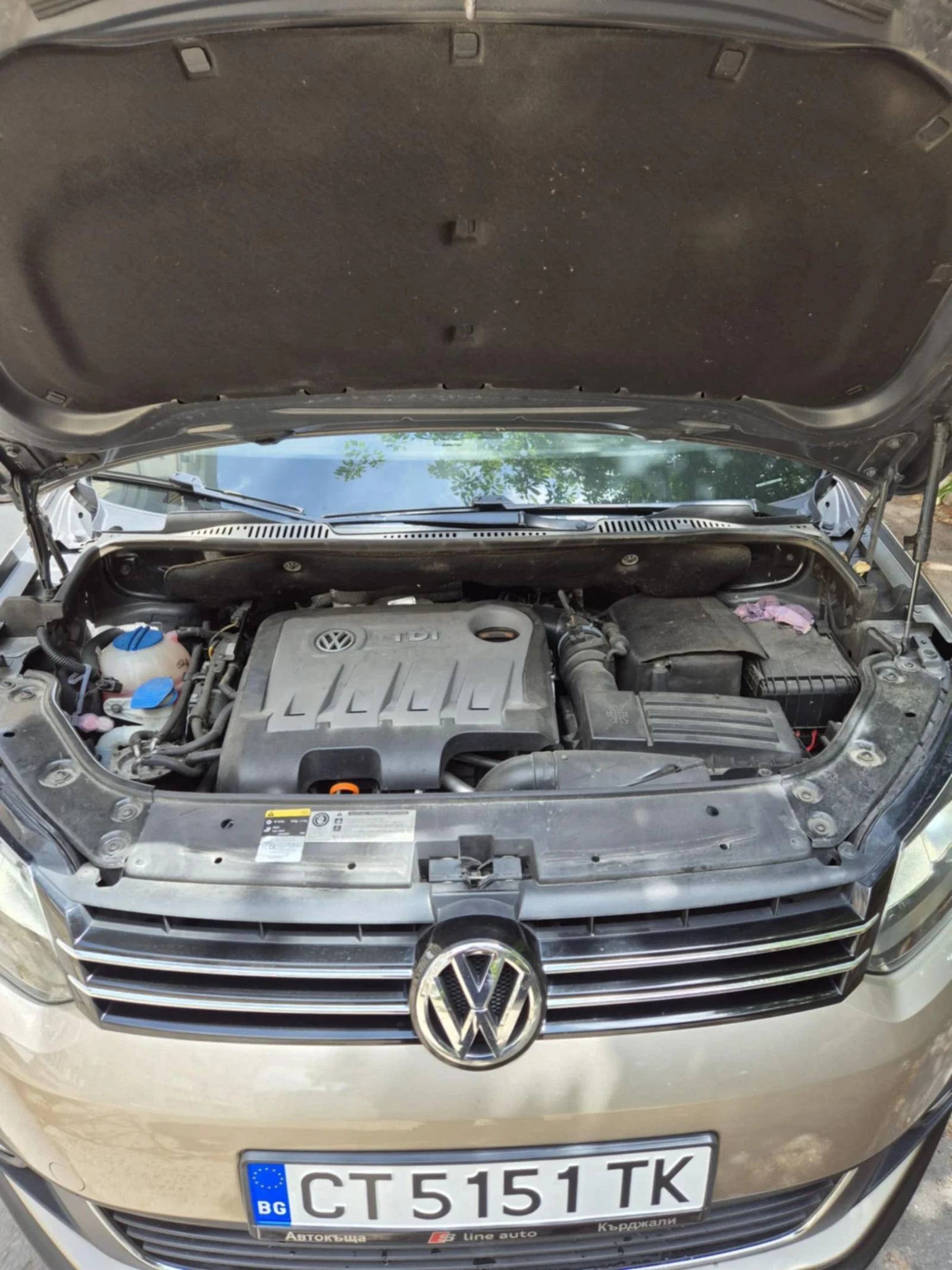 VW Touran 2.0 CROSS - изображение 10