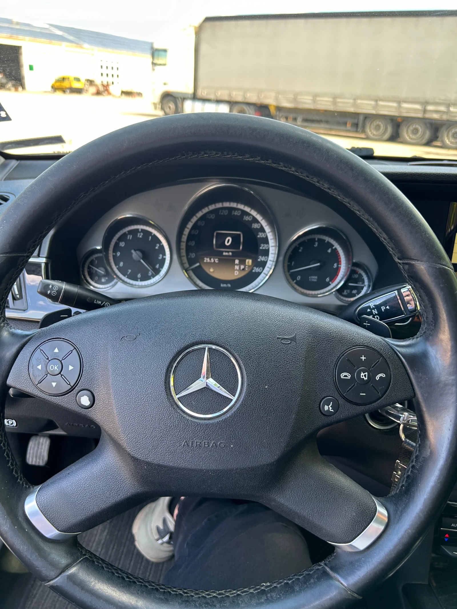 Mercedes-Benz E 350 Mercedes-Benz E350 Avantgarde  - изображение 9