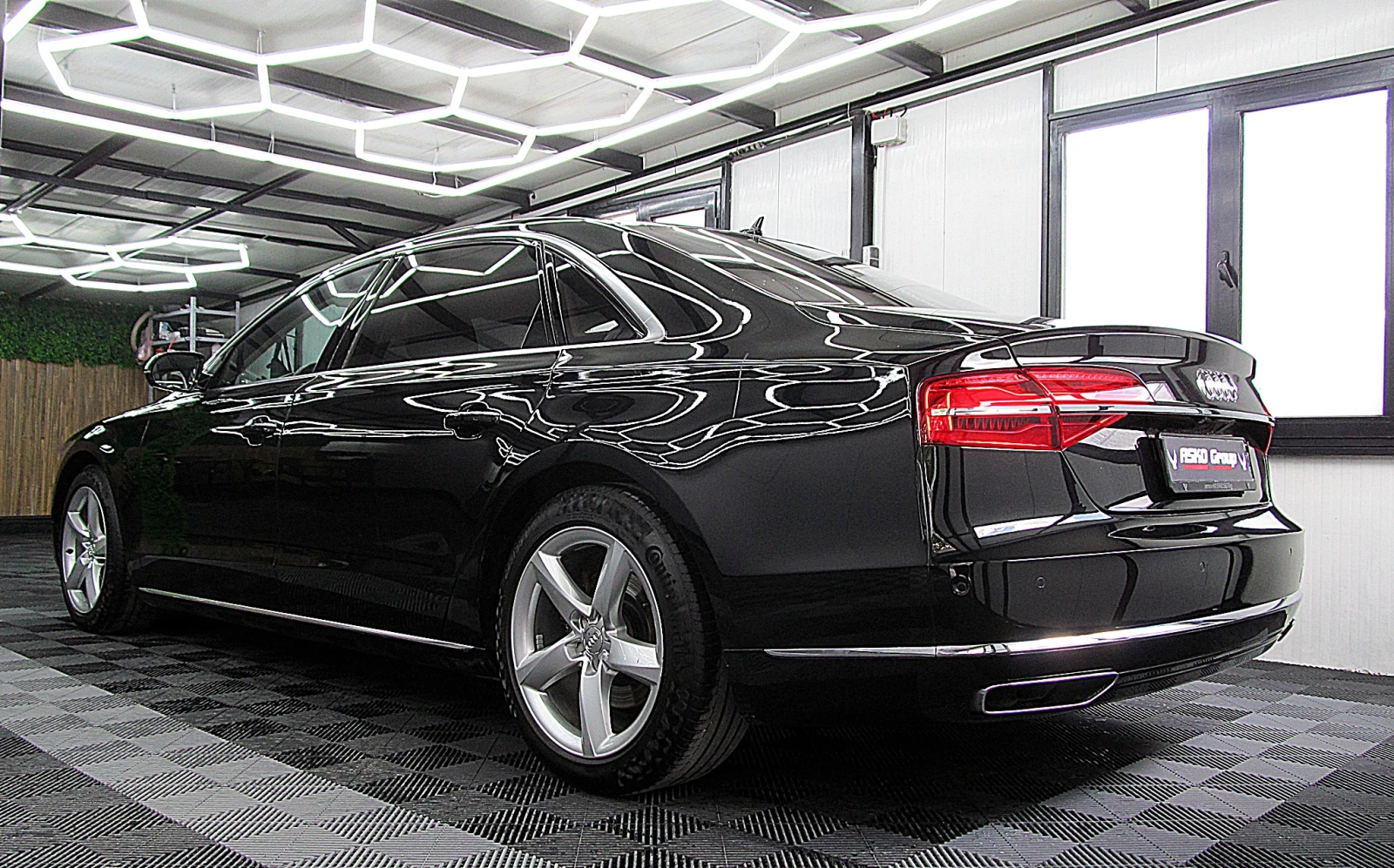 Audi A8 Matrix/Long/design selection/PANORAMA/ ЛИЗИНГ - изображение 4
