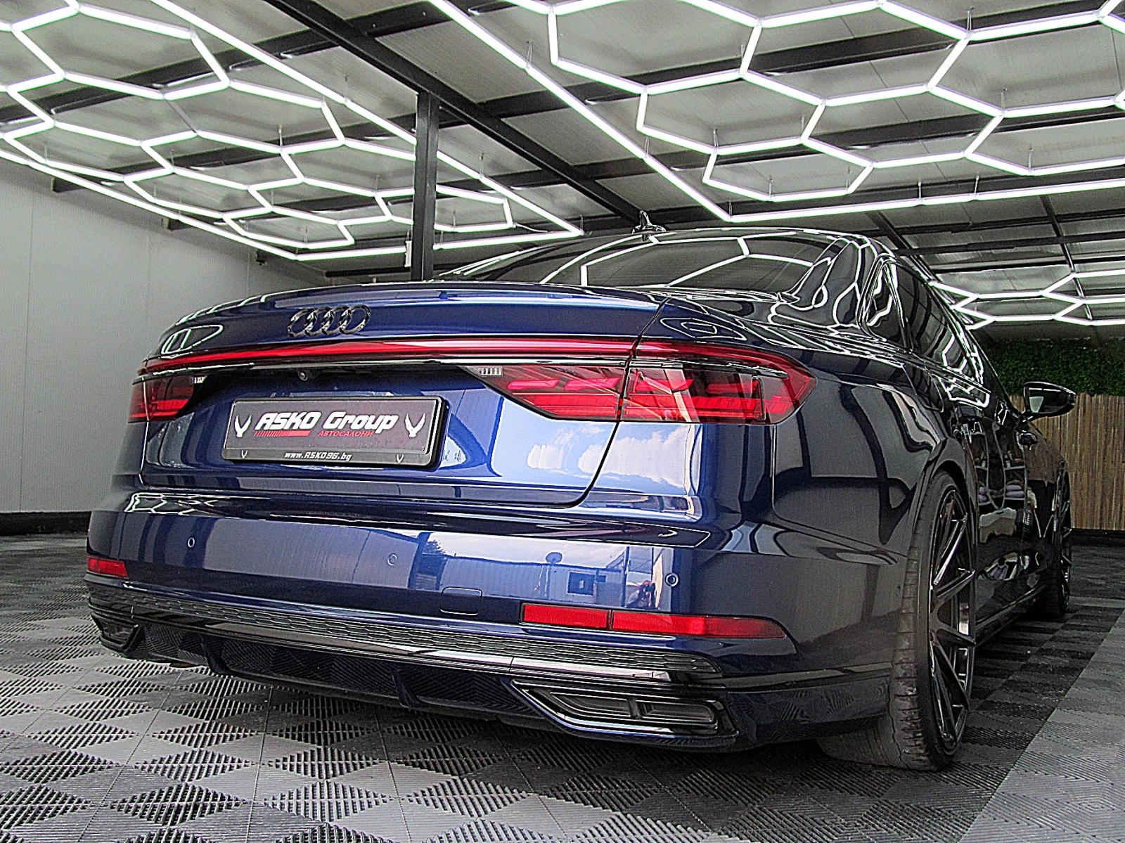 Audi A8 LONG/PANORAMA/3D/ПОДГРЕВ ОБДУХВАНЕ ГЕРМАНИЯ ЛИЗИНГ - изображение 6