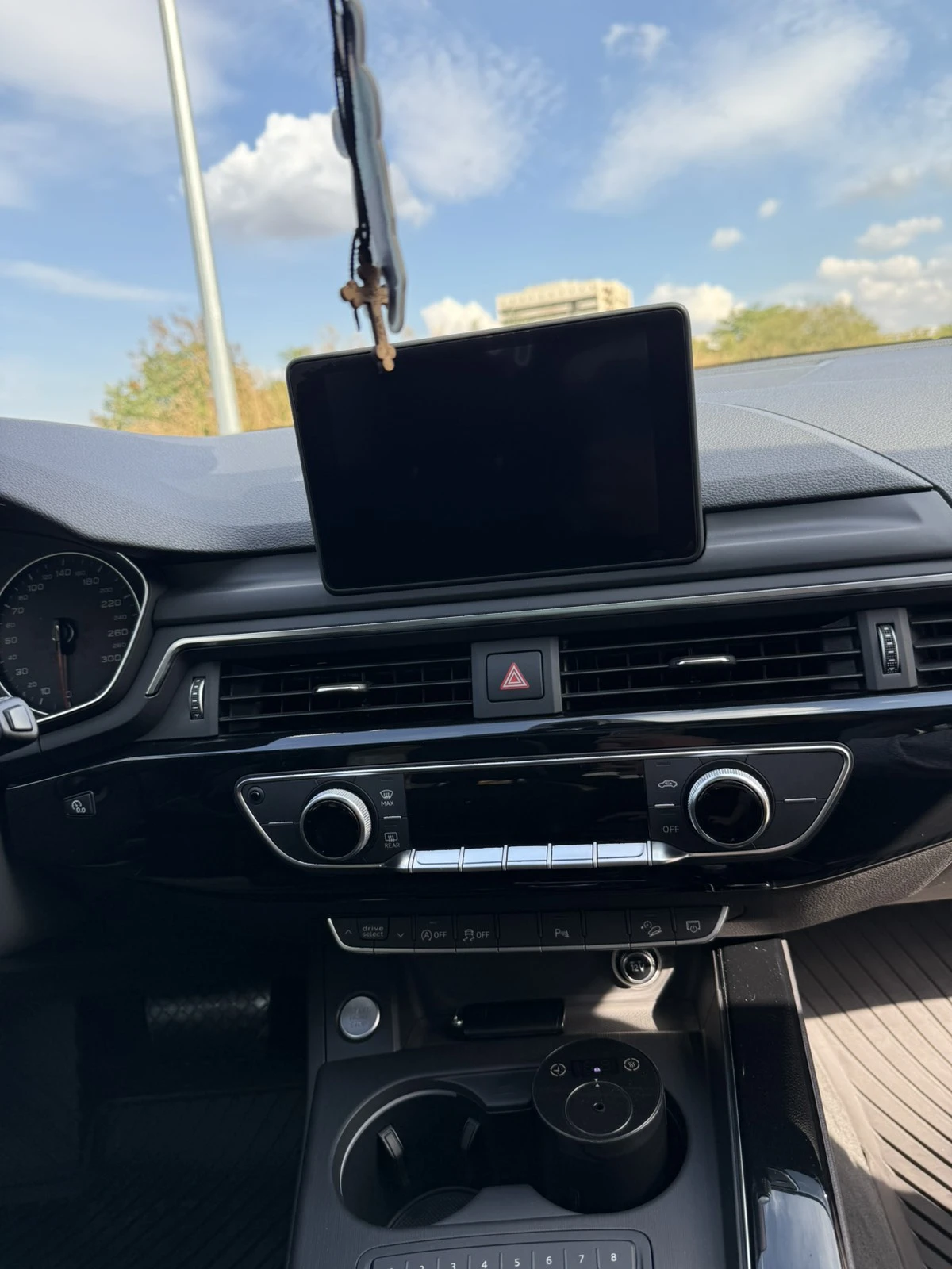 Audi A4 Allroad 2.O TDI - изображение 8